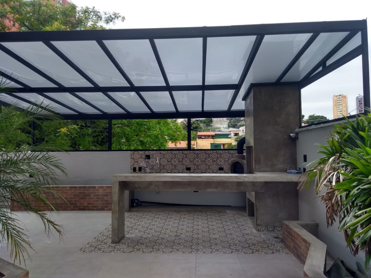 pergolado com policarbonato