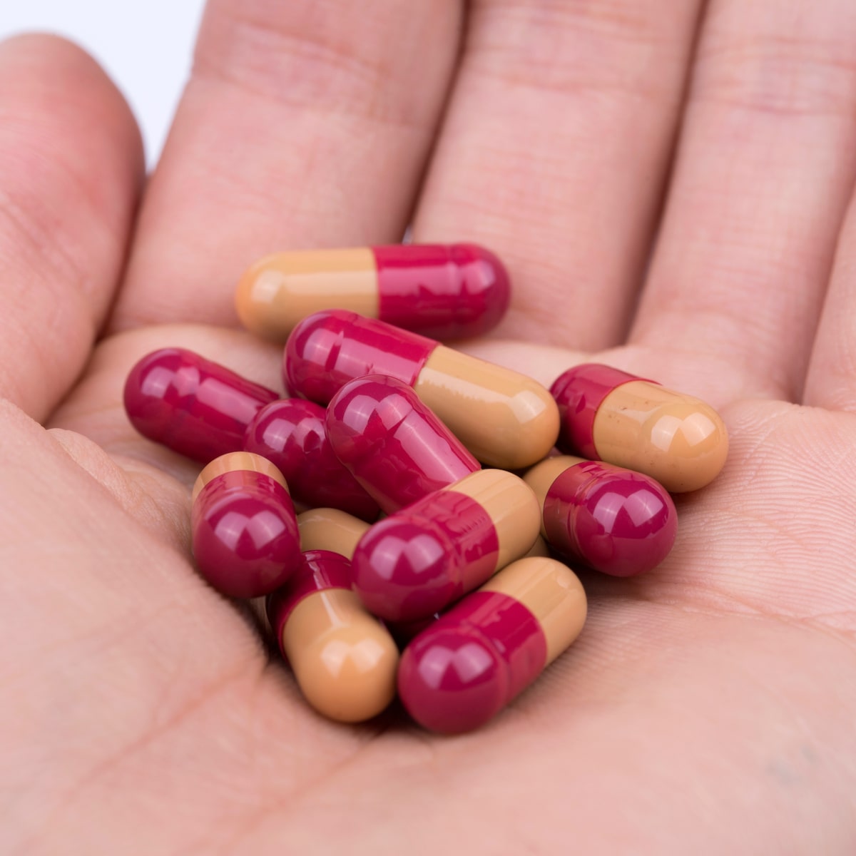 Demência e Omeprazol: O que a ciência diz sobre essa conexão