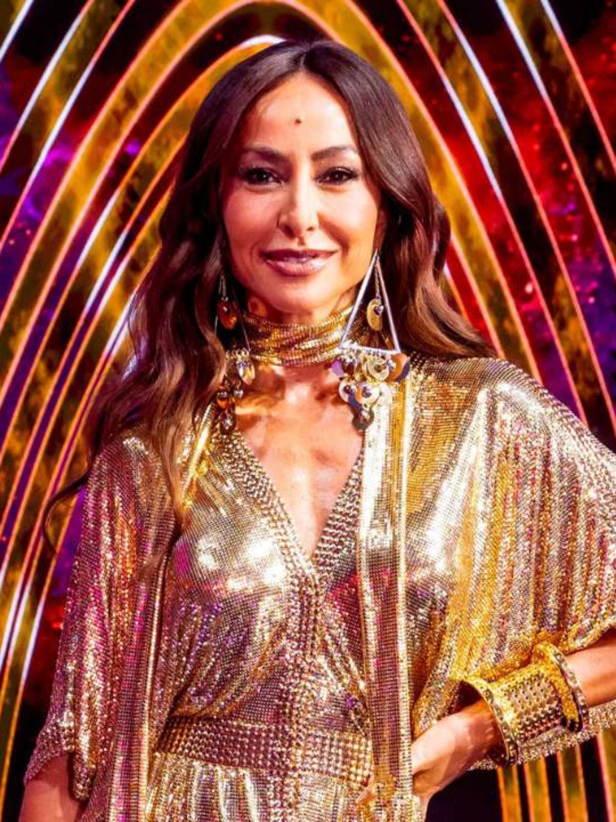 1. Biografias Detalhadas: Os Gigantes da História e da Atualidade
2. O Impacto de Figuras Históricas na Sociedade Moderna
3. Celebridades Brasileiras que Conquistaram o Mundo
4. A Influência dos Digitais: Como Criadores de Conteúdo Moldam Opiniões
5. Comparativo: Figuras Históricas vs. Celebridades Contemporâneas em Influência