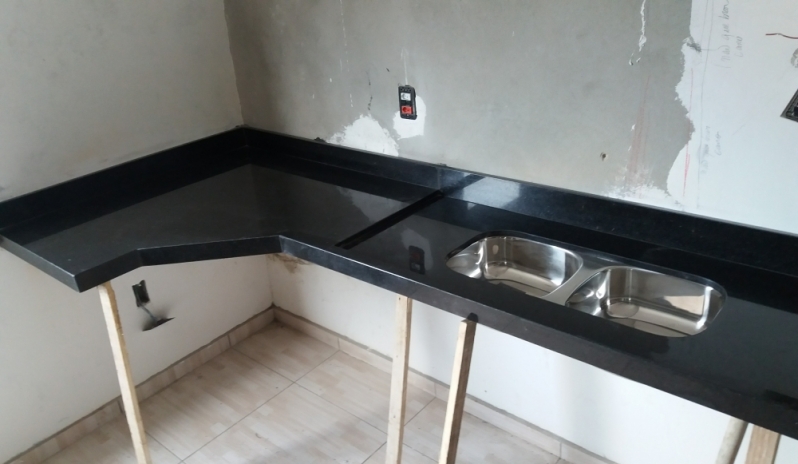 pia de marmore vs pia de granito qual a melhor