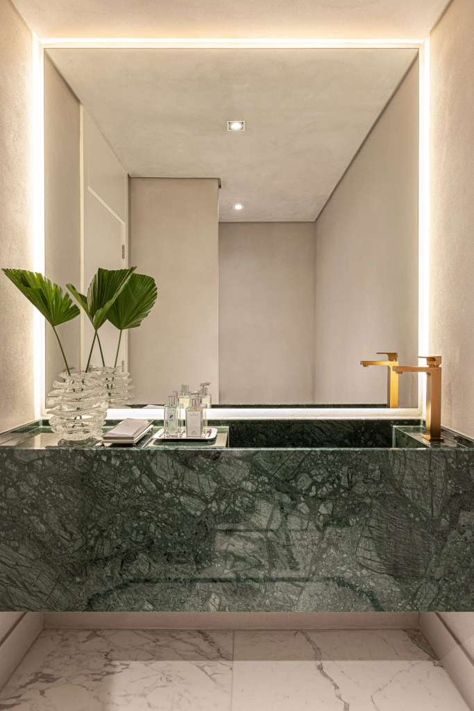 pia esculpida em granito