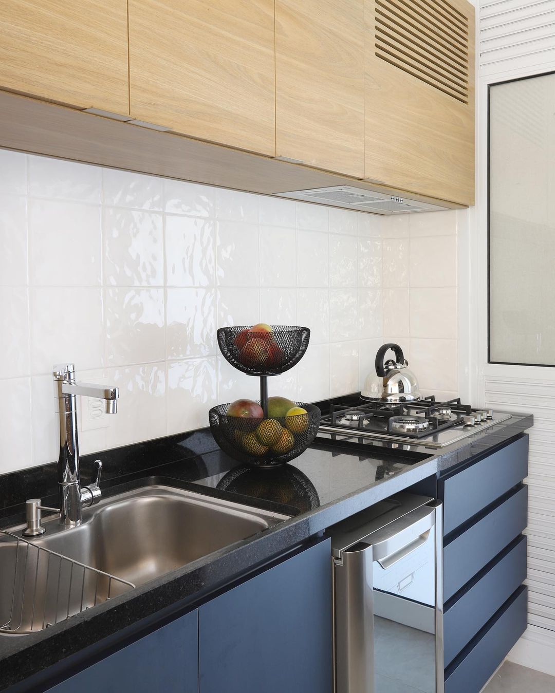 pia de mármore branco para cozinha pequena