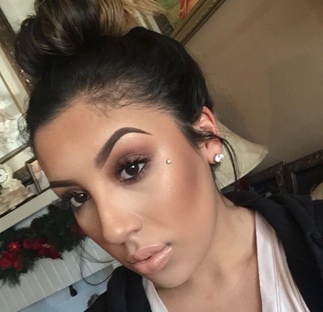 Microdermal vs. Piercing Tradicional: Qual a Diferença?