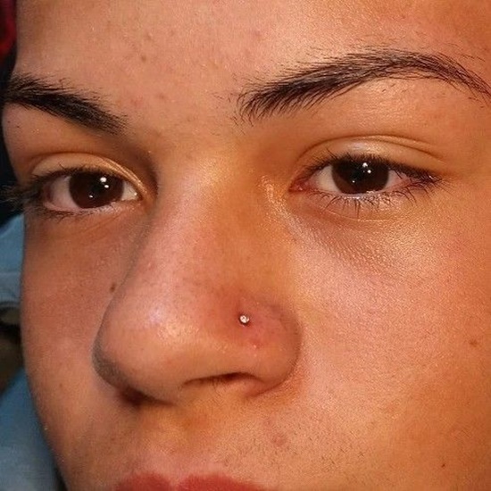 piercing masculino nariz argola