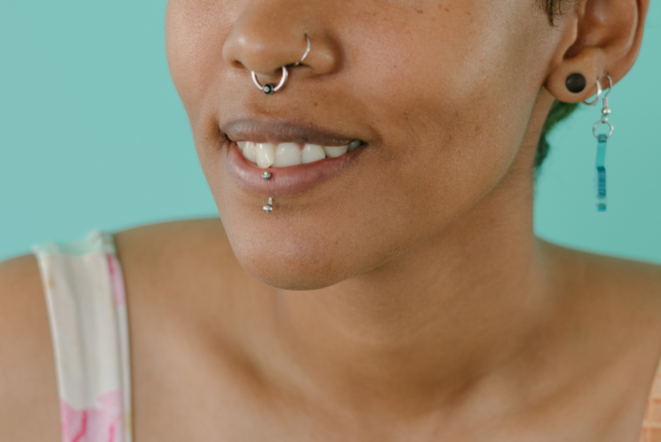 Onde colocar piercing no rosto
