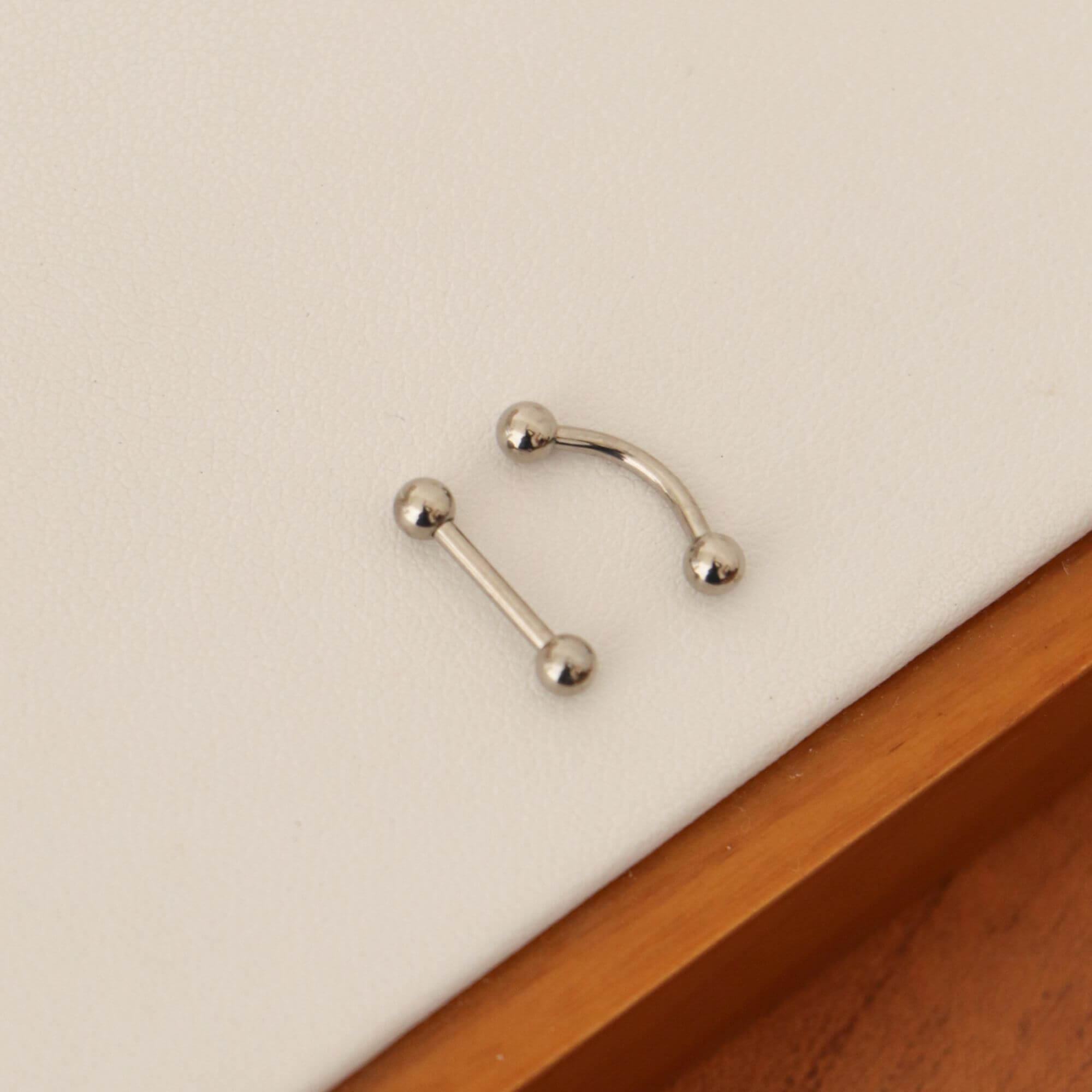 piercing masculino prata