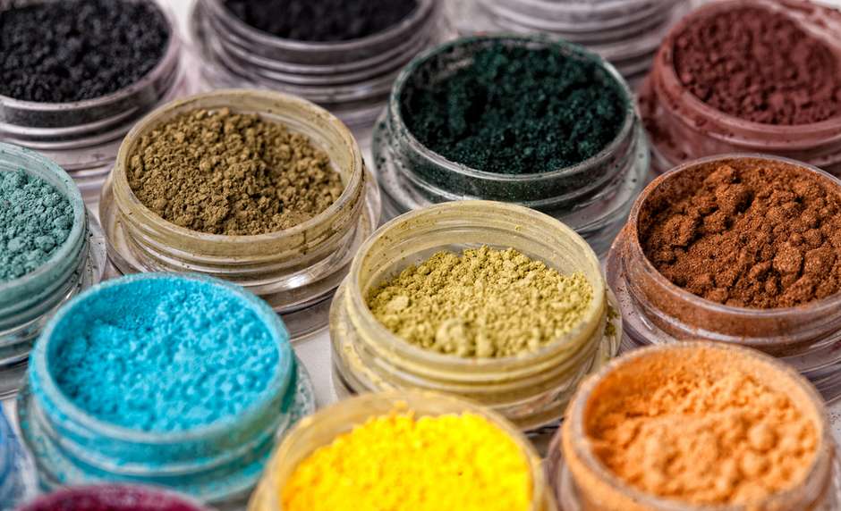 Resenha: Pigmentos M.A.C vs. Make More