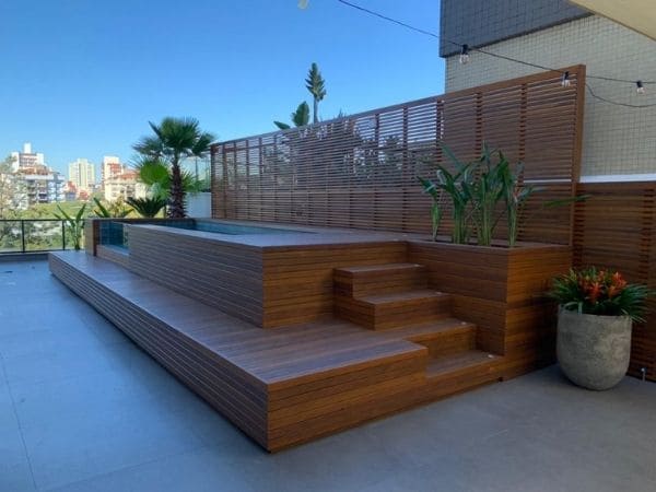 Manutenção essencial para piscinas instaladas em lajes