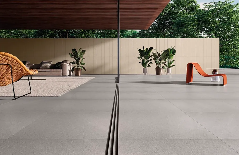 Madeira ou Deck na Edícula: Como Escolher e Manter seu Revestimento Natural ou Sintético