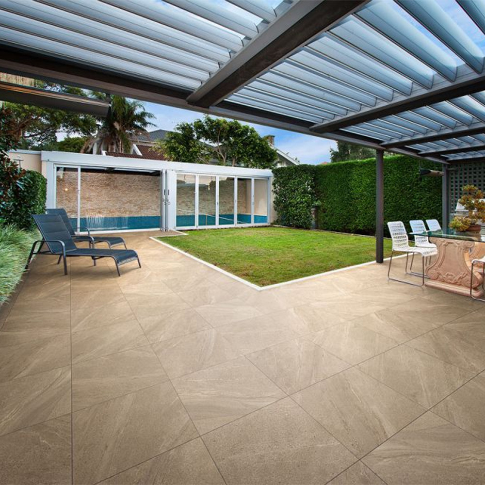 Cimento Queimado ou Microcimento na Edícula: Qual a Melhor Escolha para um Toque Industrial?