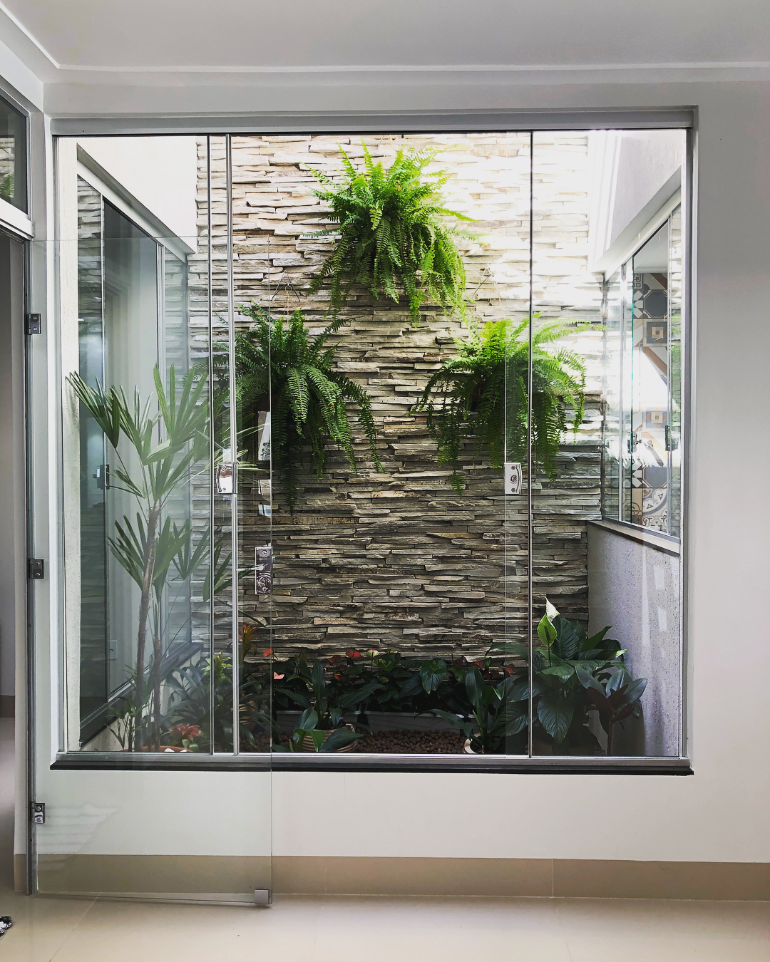 piso para jardim de inverno