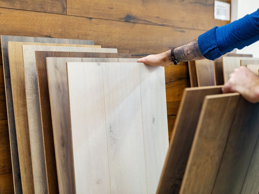 Como escolher o PEI ideal para o porcelanato da sua loja