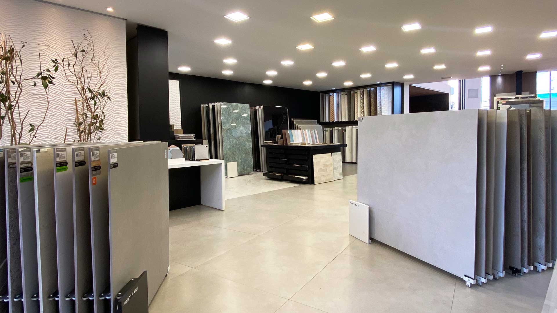 Microcimento: a tendência de piso industrial que vai revolucionar sua loja