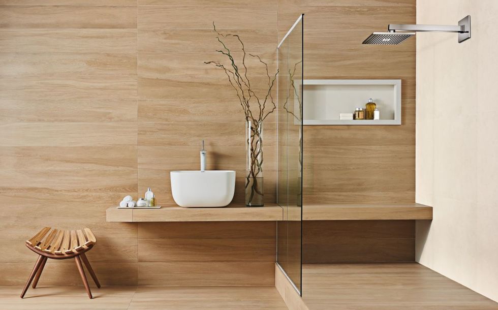 piso porcelanato que imita madeira