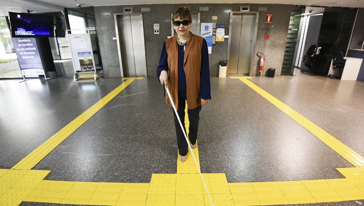 Guia Completo: Como Escolher o Piso Tátil Ideal para Seu Projeto