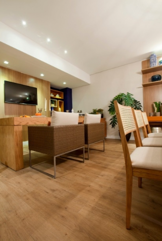 Desvendando os Preços: Quanto Custa o Piso Vinílico em Manta por M²?