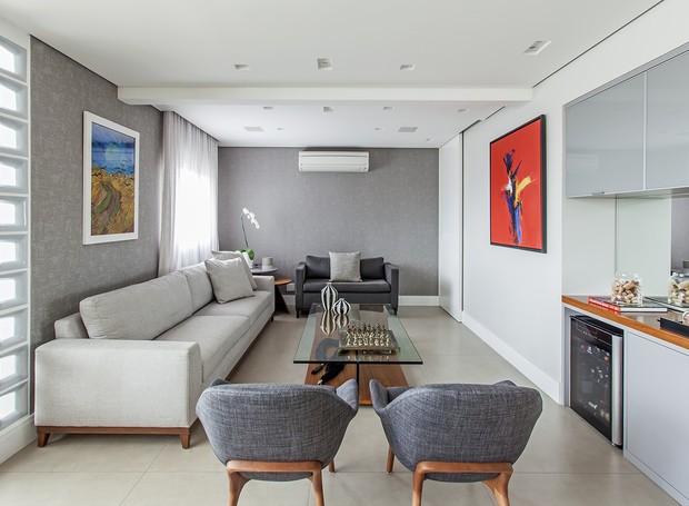 Tendências de Cores para Poltronas Decorativas: Como Combinar com Seu Sofá e Decoração