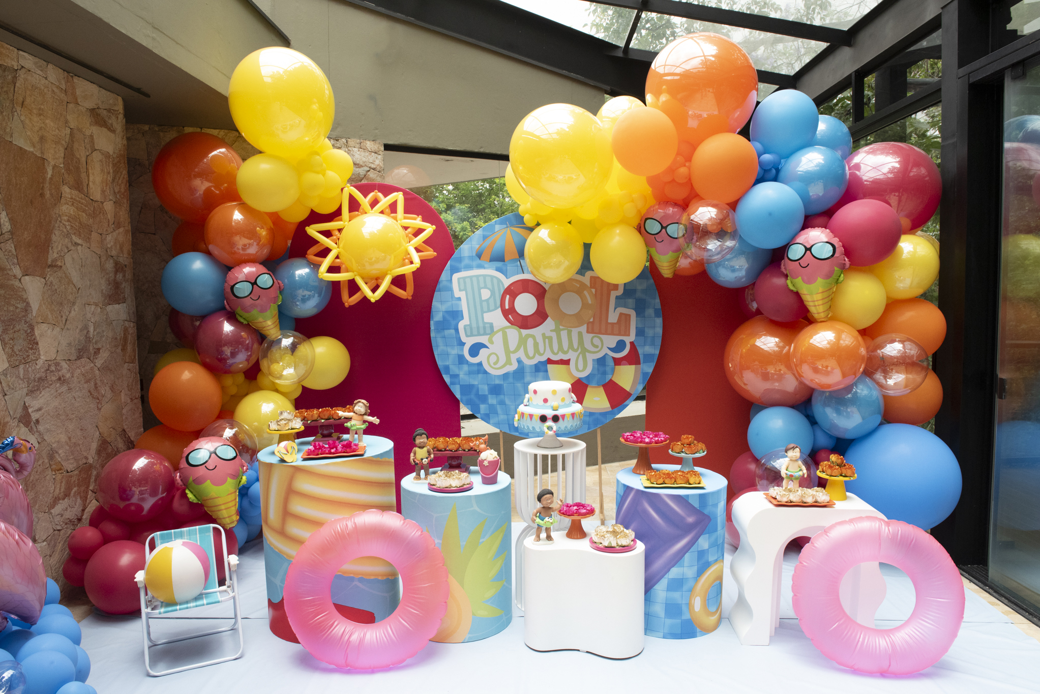 pool party decoração