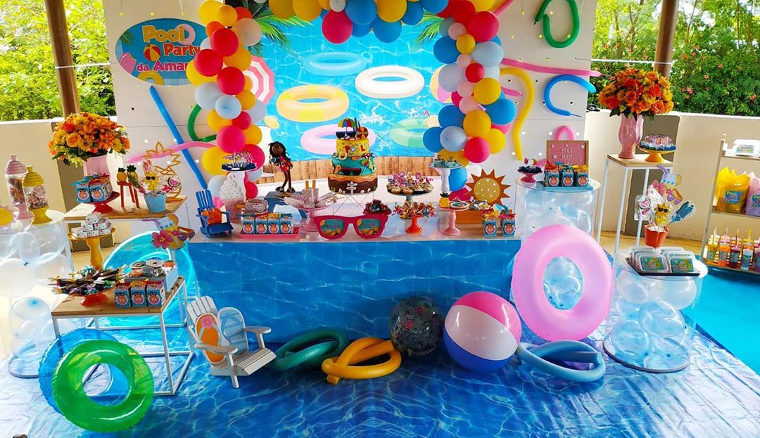 decoração pool party infantil tema sereia