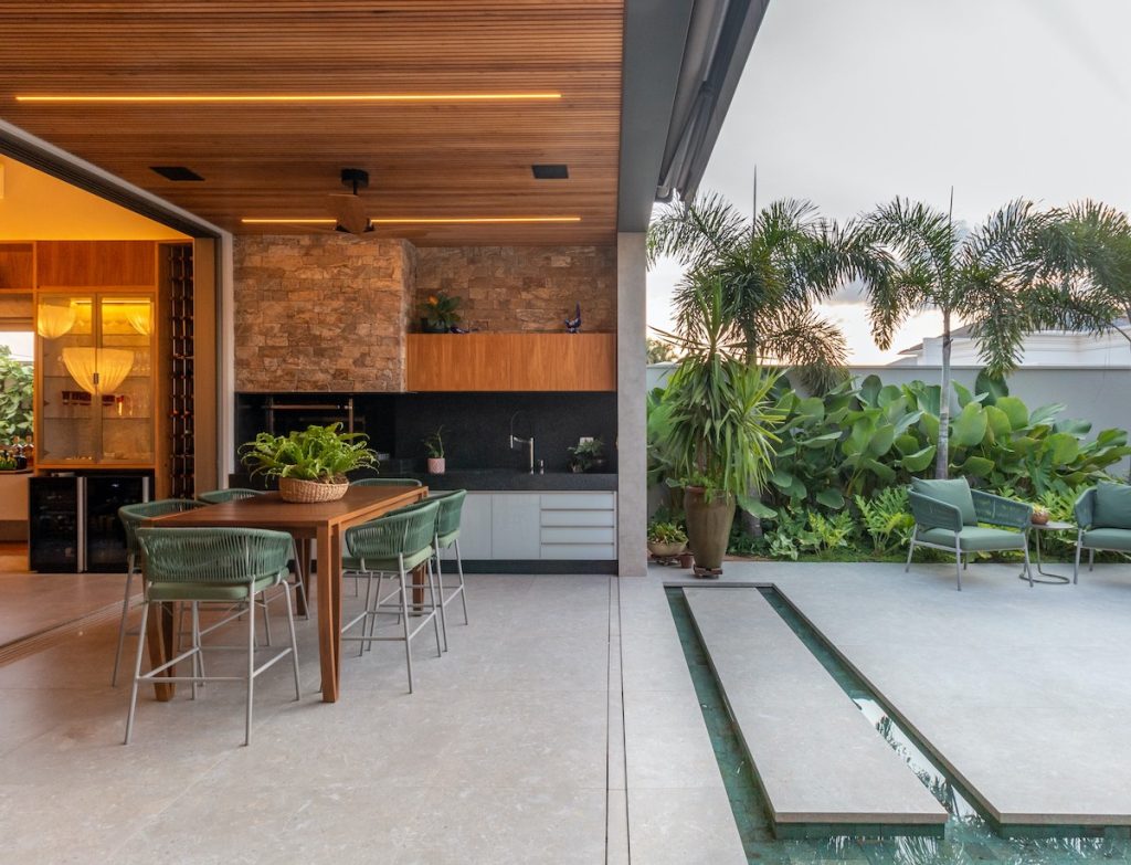 As Melhores Marcas de Porcelanato que Imita Pedra para 2024/2025