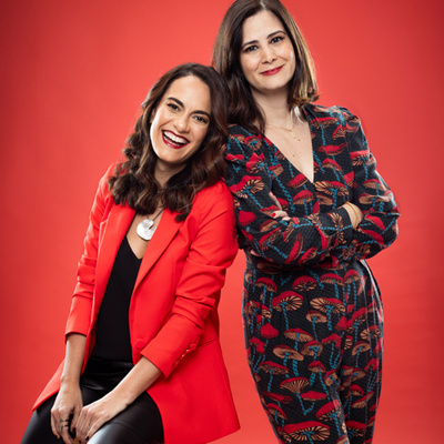 5 ideias de títulos:
1. Pornografia e Sexualidade Feminina: Uma Análise Crítica.
2. A Representatividade Lésbica no Brasil: Desafios e Conquistas.
3. Mídia Online e a Construção da Identidade Lésbica.
4. O Papel das Plataformas Digitais na Visibilidade LGBTQIA+.
5. Desmistificando a Pornografia Lésbica: Para Além dos Estereótipos.