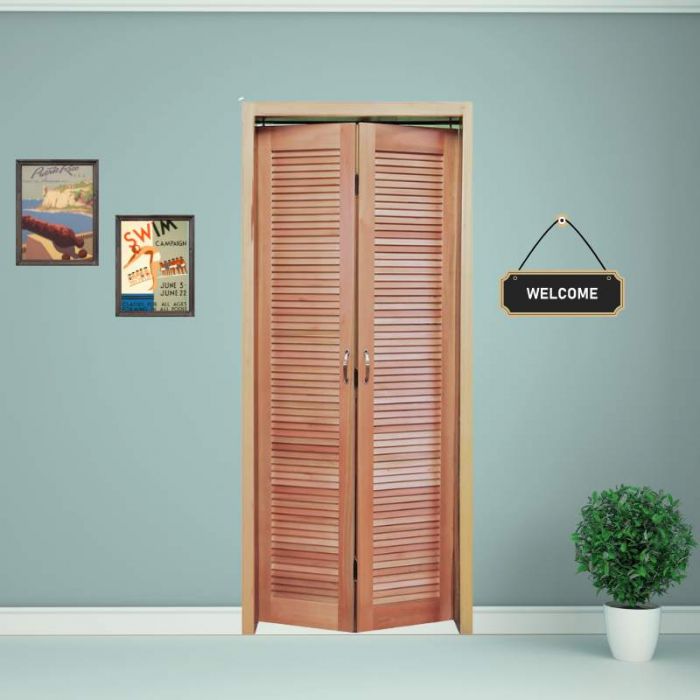 Porta Camarão vs. Porta Sanfonada: Qual a Melhor Opção para Banheiros Pequenos?