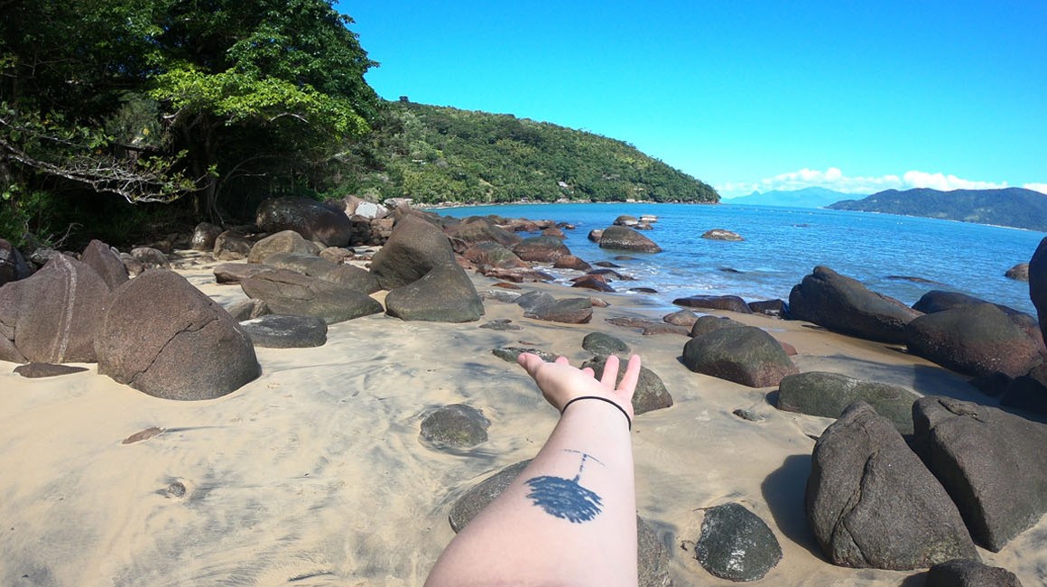 praias para surfar em ubatuba