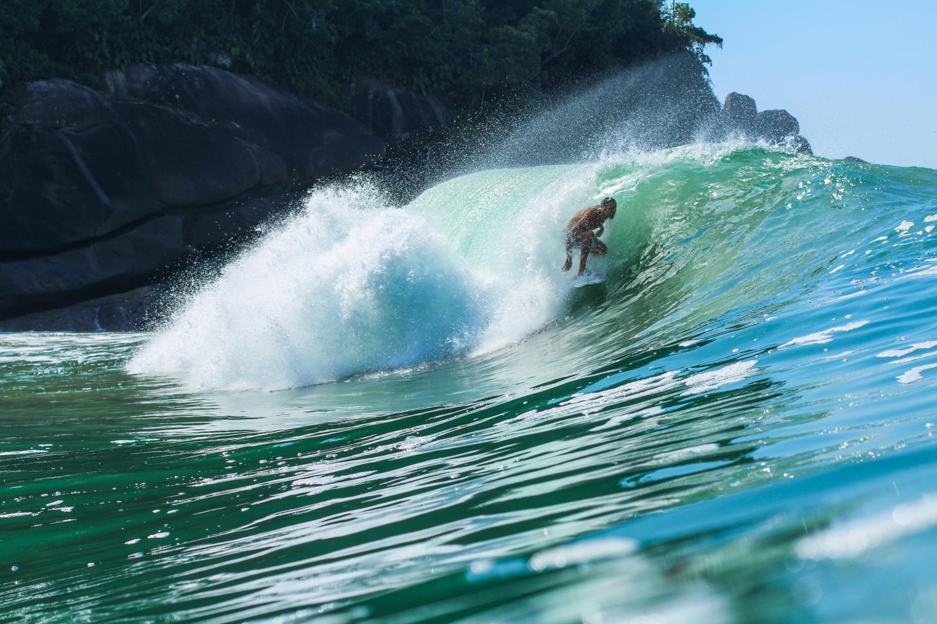 1. Guia Completo das Praias de Ubatuba para Surfistas
2. Como Escolher a Melhor Escola de Surf em Ubatuba
3. Ubatuba: Onde o Surfe Encontra a Natureza
4. Dicas Essenciais para Surfistas Iniciantes em Ubatuba
5. Eventos de Surfe Imperdíveis em Ubatuba