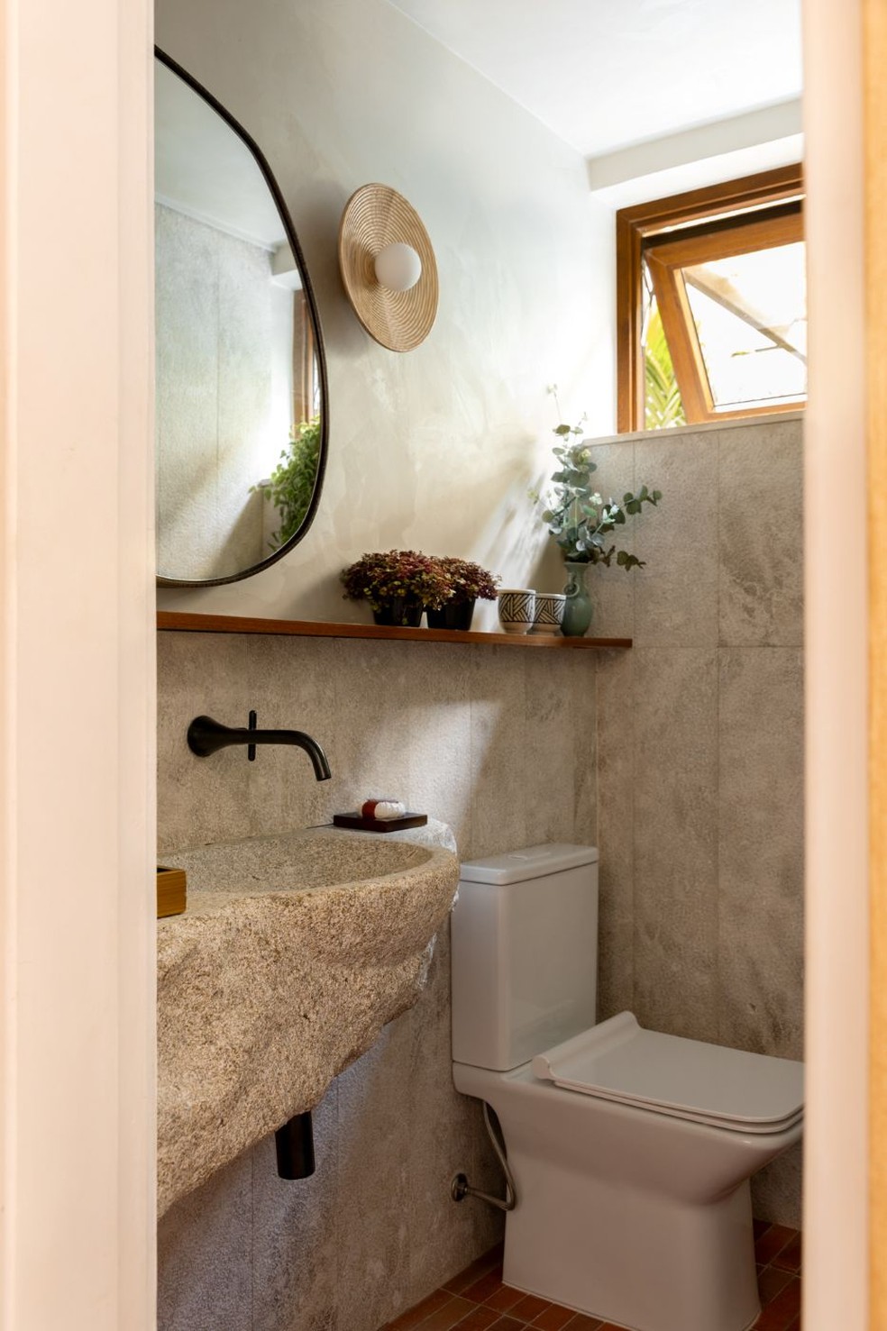 prateleira de vidro para banheiro