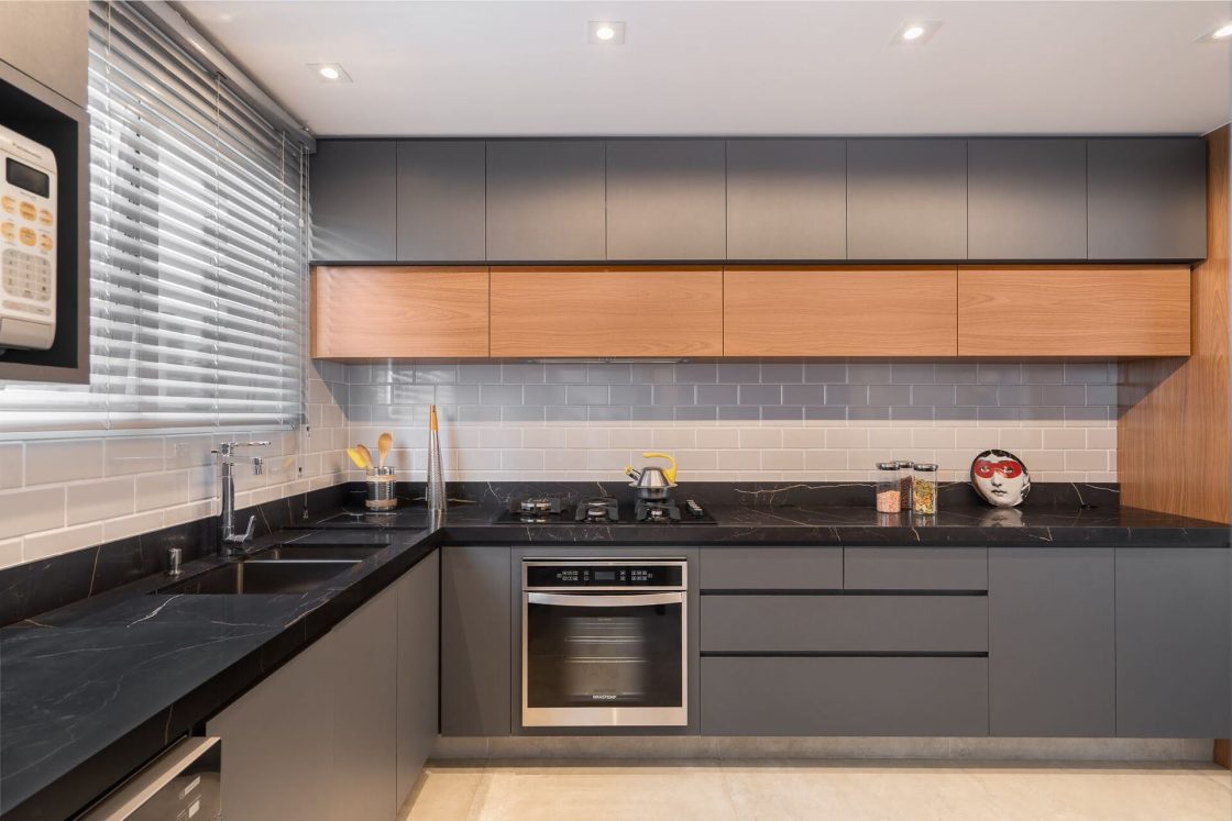 Quanto Custa uma Cozinha Planejada em L? Guia de Preços e Economia