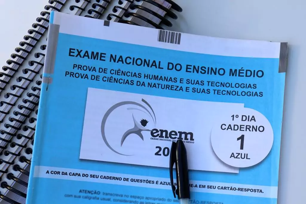 Cronograma de Estudos para o Enem: Integrando Provas Anteriores e Simulados