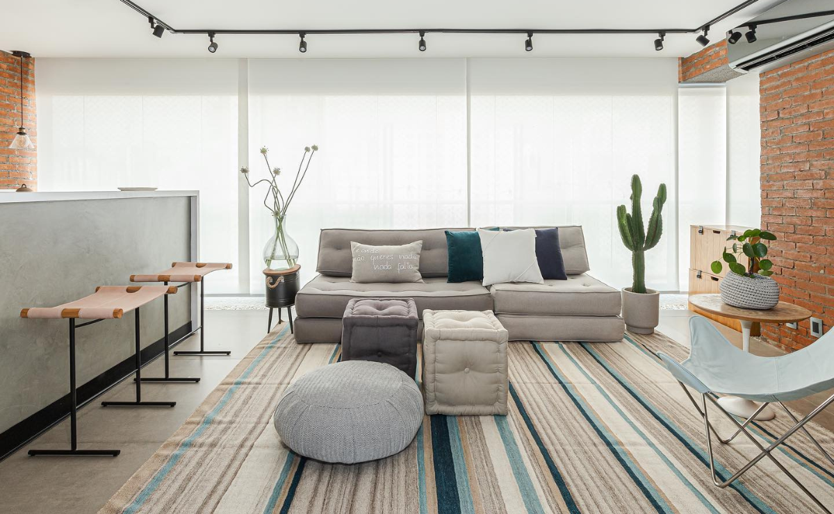 puff baú ou puff redondo qual o melhor para sala