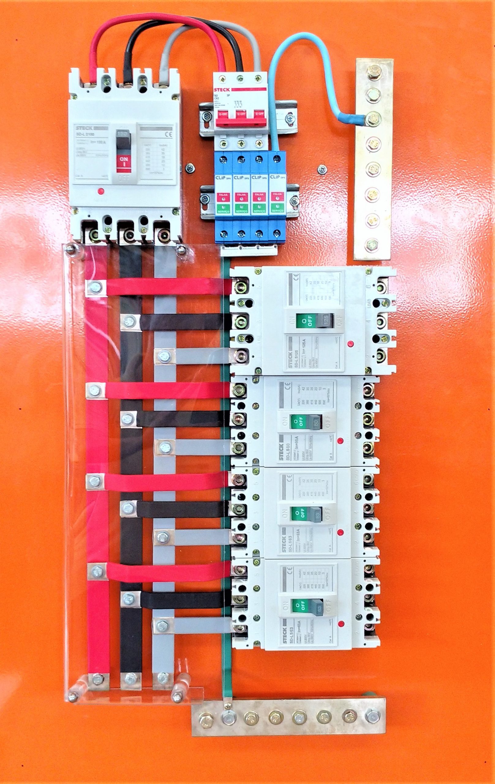 quadro de distribuicao trifasico