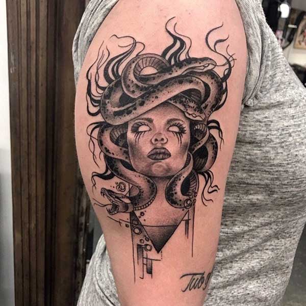 estilos tatuagem medusa