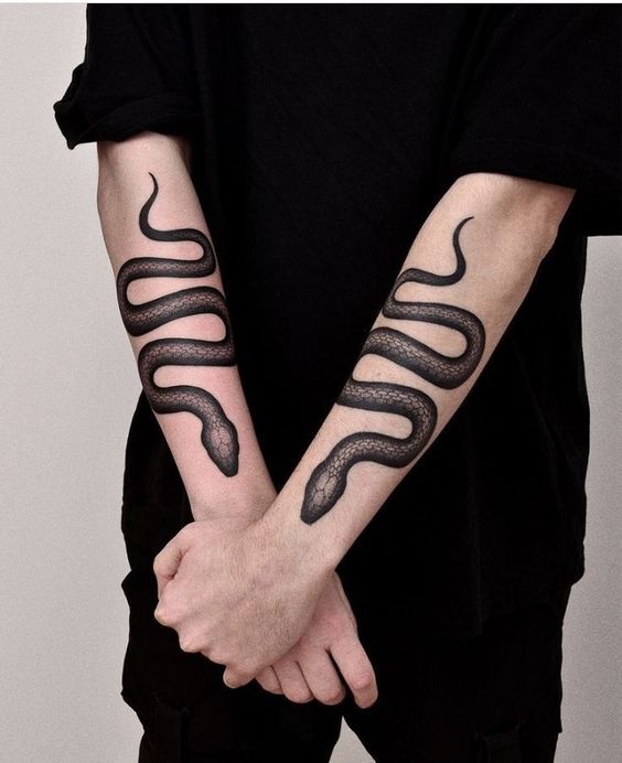 qual o significado de tatuagem de cobra
