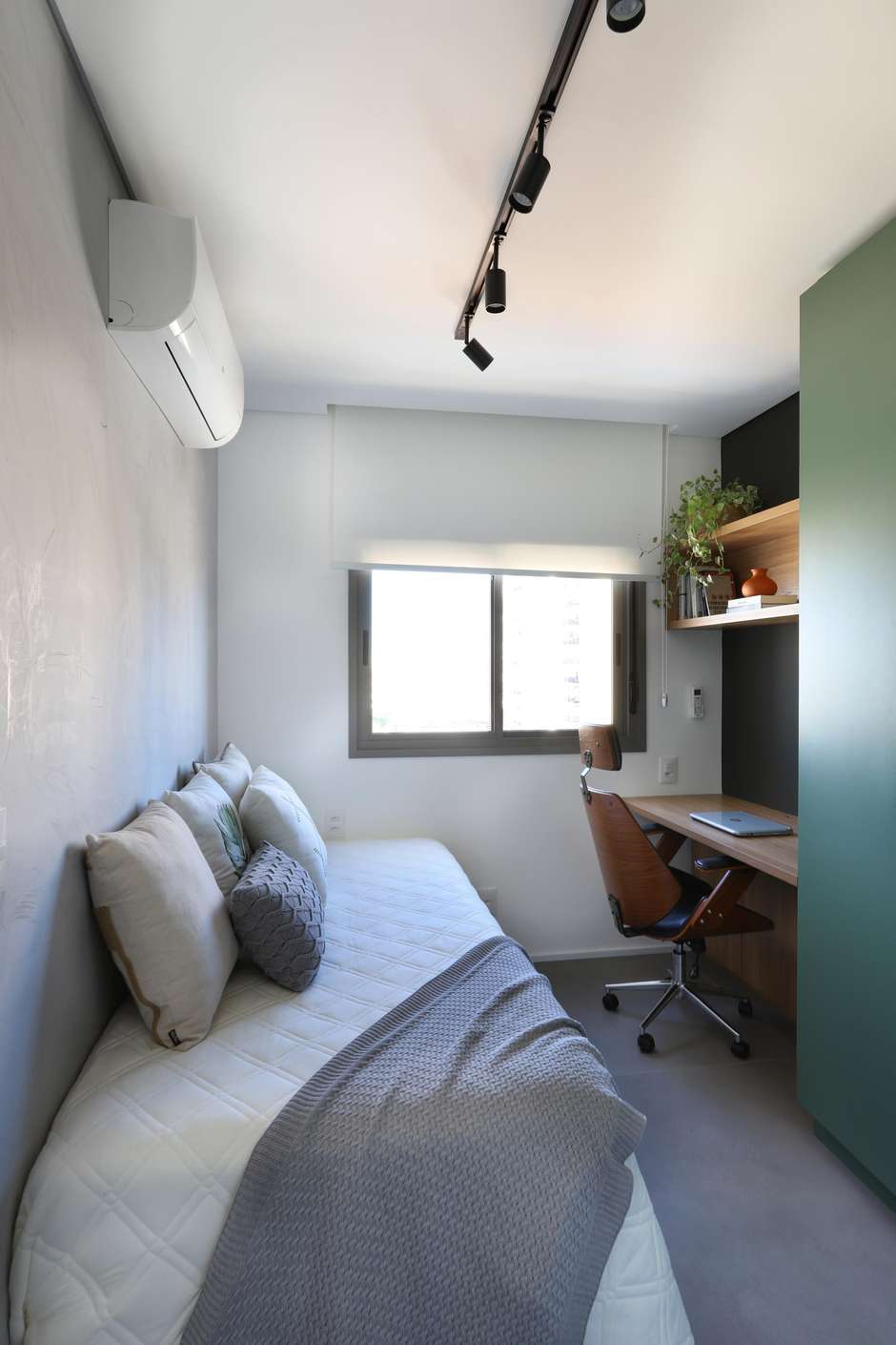 erros comuns ao montar escritorio no quarto