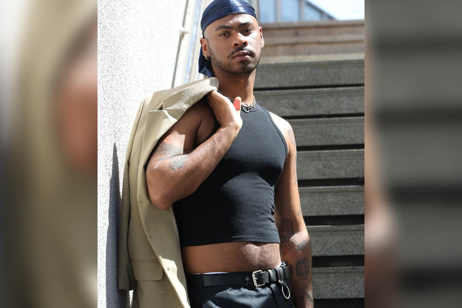 Além da Aparência: As Características Não Físicas Que Atraem os Homens