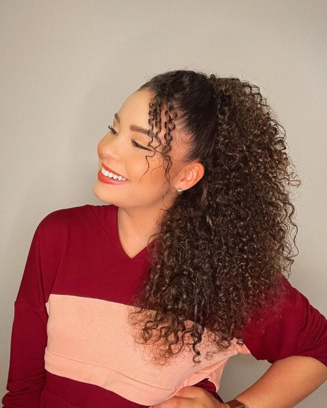 Como Evitar a Queda de Cabelo com Rabos de Cavalo Apertados