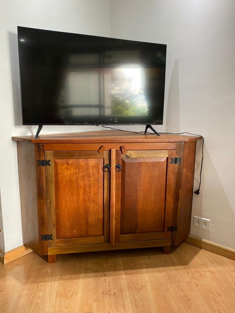 TV de 32 Polegadas: O Tamanho Certo do Rack para Harmonia Visual