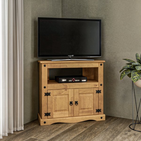 Cores e Materiais: Como Escolher o Rack para Ampliar sua Sala Pequena