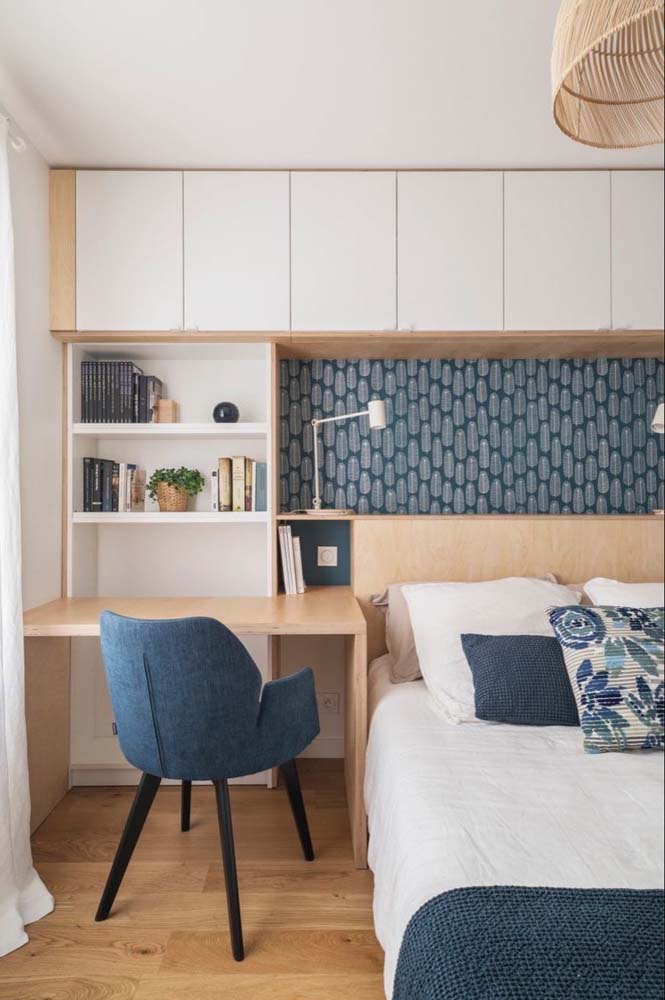 ideias de rack para quarto de casal pequeno