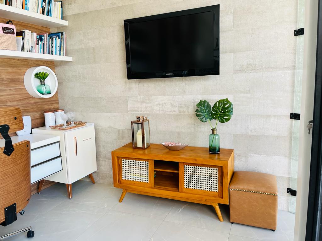 erros comuns ao escolher rack para sala pequena