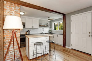 Dicas de Mão de Obra e Materiais para sua Reforma: Onde Encontrar e Como Comparar