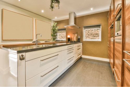 ideias de iluminação para cozinha pequena