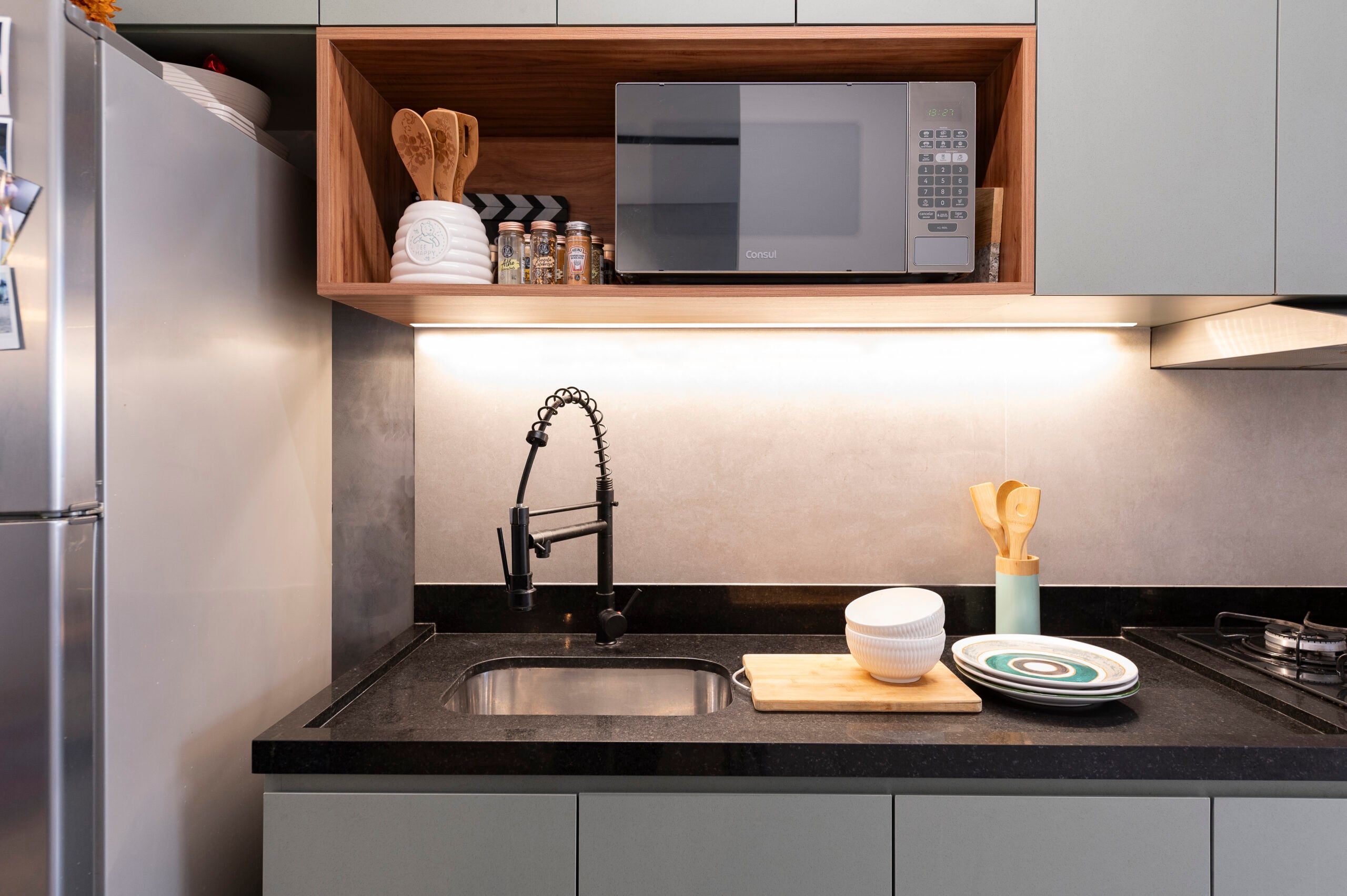 erros comuns ao reformar iluminação de cozinha