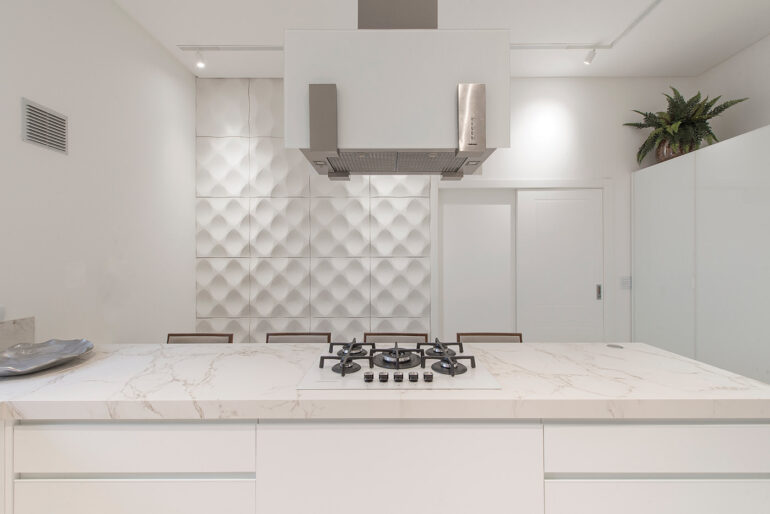 Guia Completo: Como Escolher o Revestimento 3D Ideal para sua Cozinha