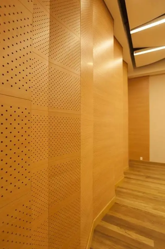 Lã de Rocha vs. Lã de Vidro: Qual o Melhor Isolamento Acústico para Sua Necessidade?