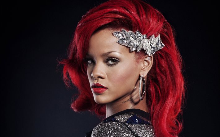 Rihanna e Savage X Fenty: O Retorno do Cabelo Vermelho