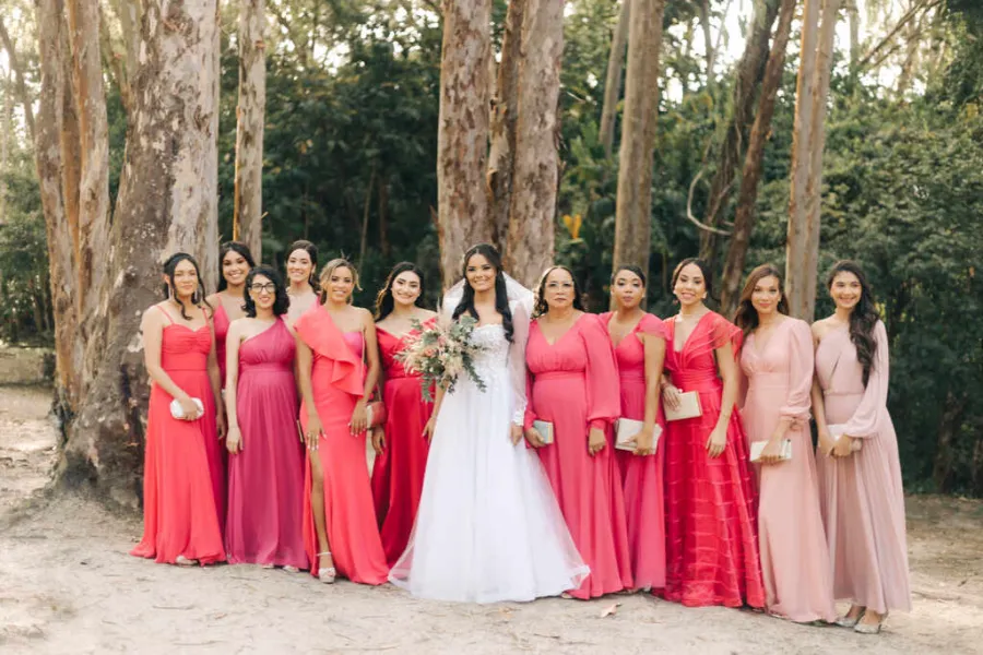 5 ideias de títulos:
1. Rosa Blush: Guia Completo de Maquiagem e Decoração
2. Descubra o Encanto da Roseira 'Old Blush' e Como Cultivá-la
3. Como Escolher o Blush Rosa Perfeito para o Seu Tom de Pele
4. Rosa Blush na Decoração: Dicas para Ambientes Românticos e Elegantes
5. A Ciência por Trás do Rosa Blush: Do HEX à Botânica