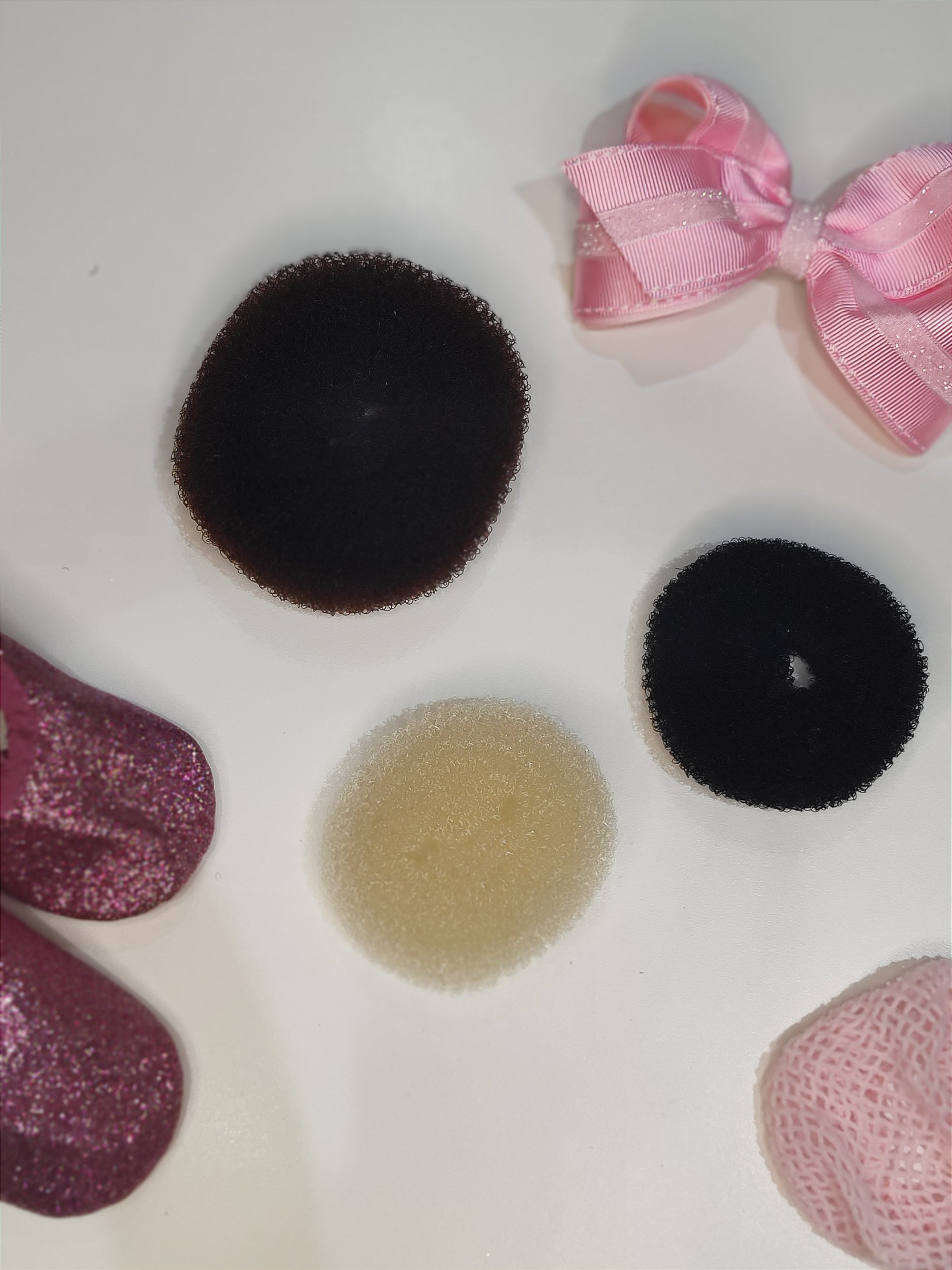 5 Penteados Incríveis com Rosquinha de Coque